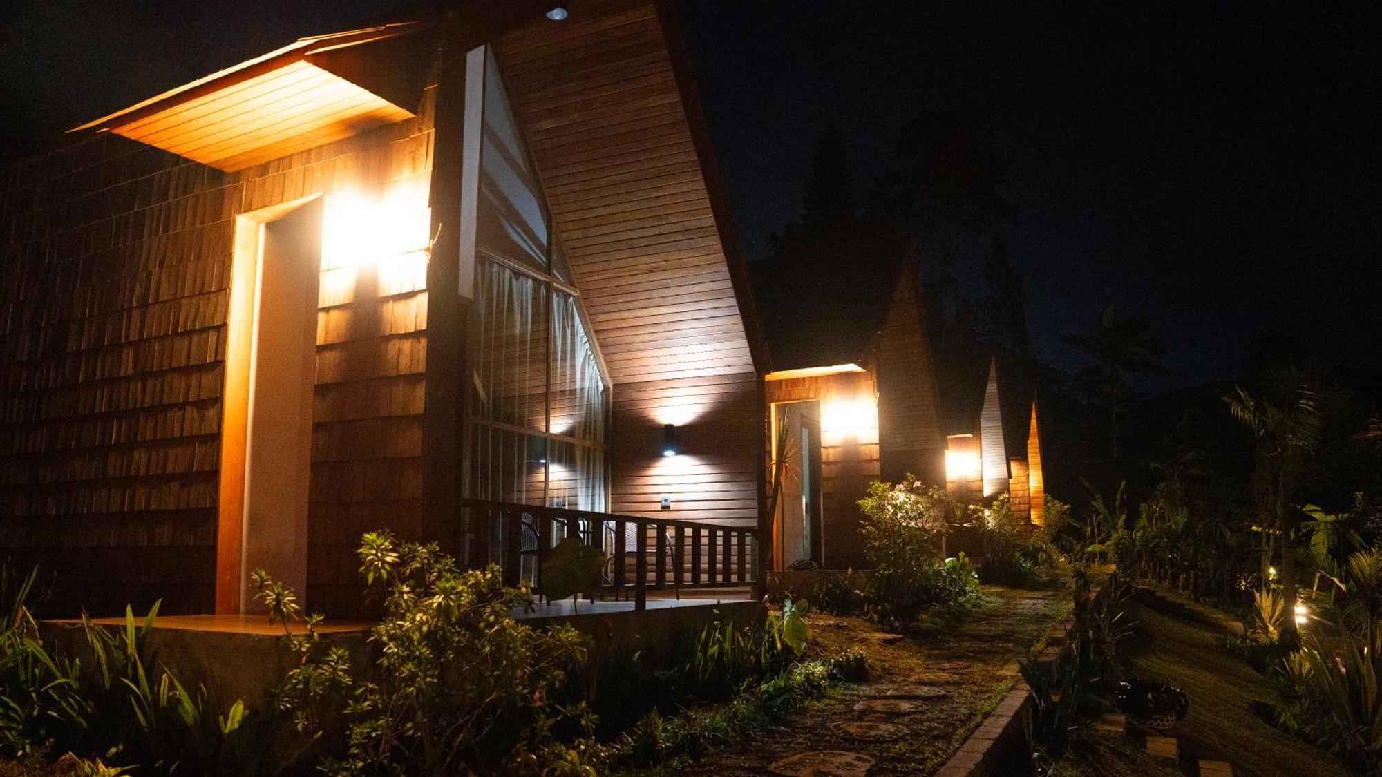 Catu Glamping Bedugul Villa Selemadeg Buitenkant foto